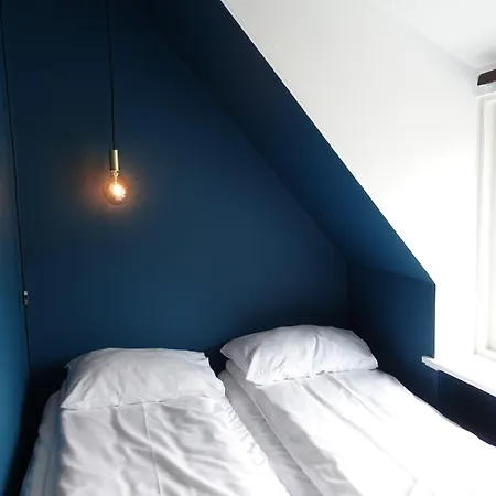 Trolltunga Hotel