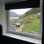 Trolltunga Hotell