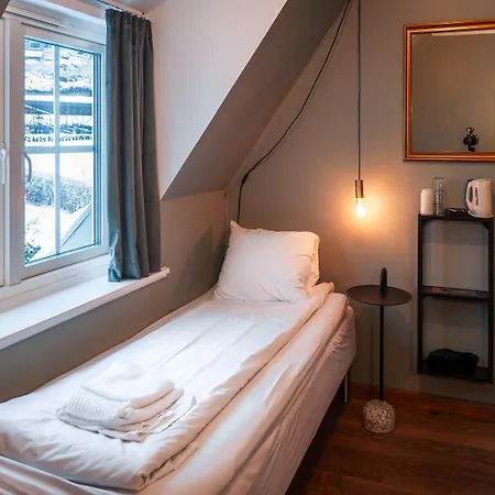 Trolltunga Hotell