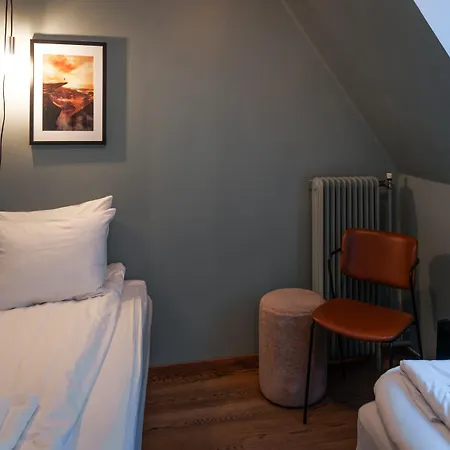 Trolltunga Hotell