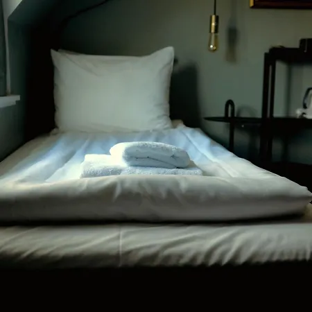Hotell Trolltunga 3*