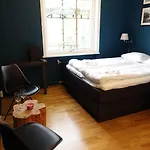 Trolltunga Hotel