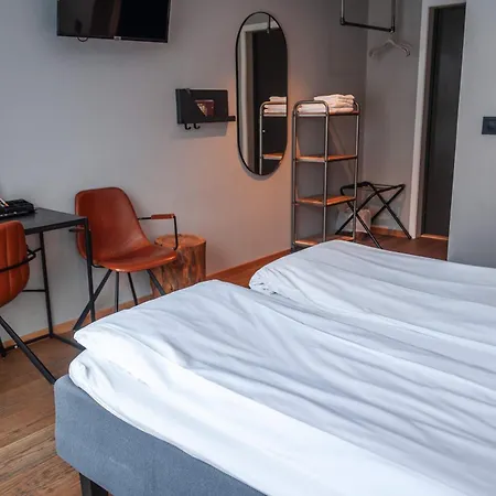 Hotel Trolltunga 3*